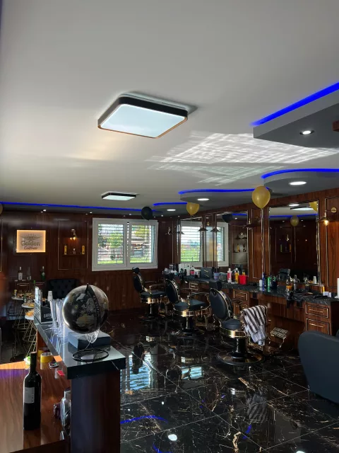Golden Coiffeur