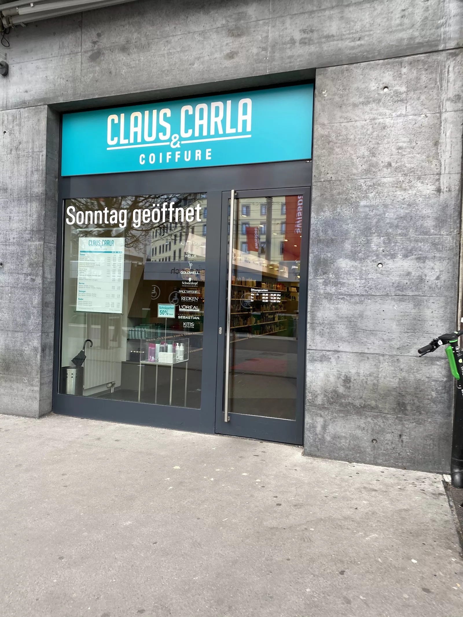 Claus + Carla