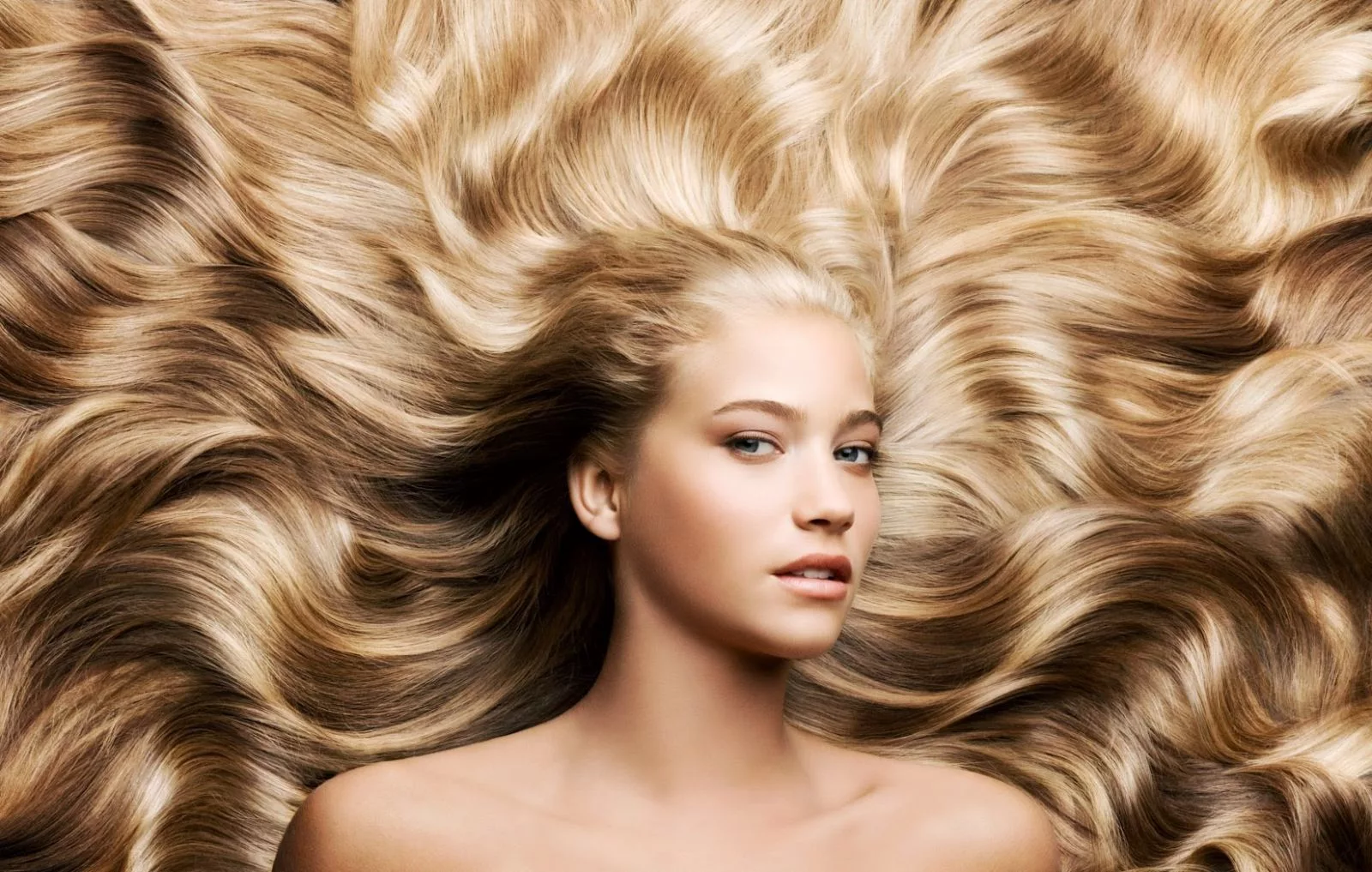 Salon Selina