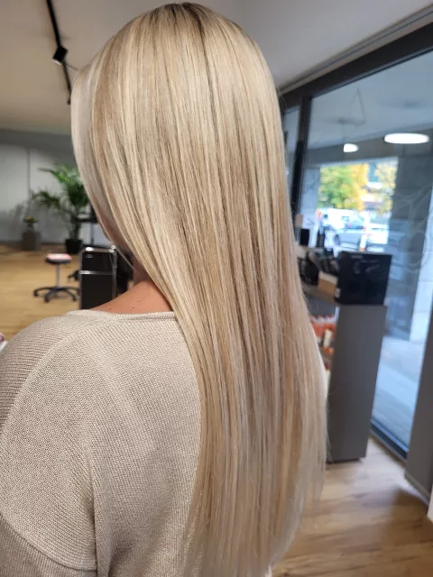 Coiffure und Kosmetik Creazioni