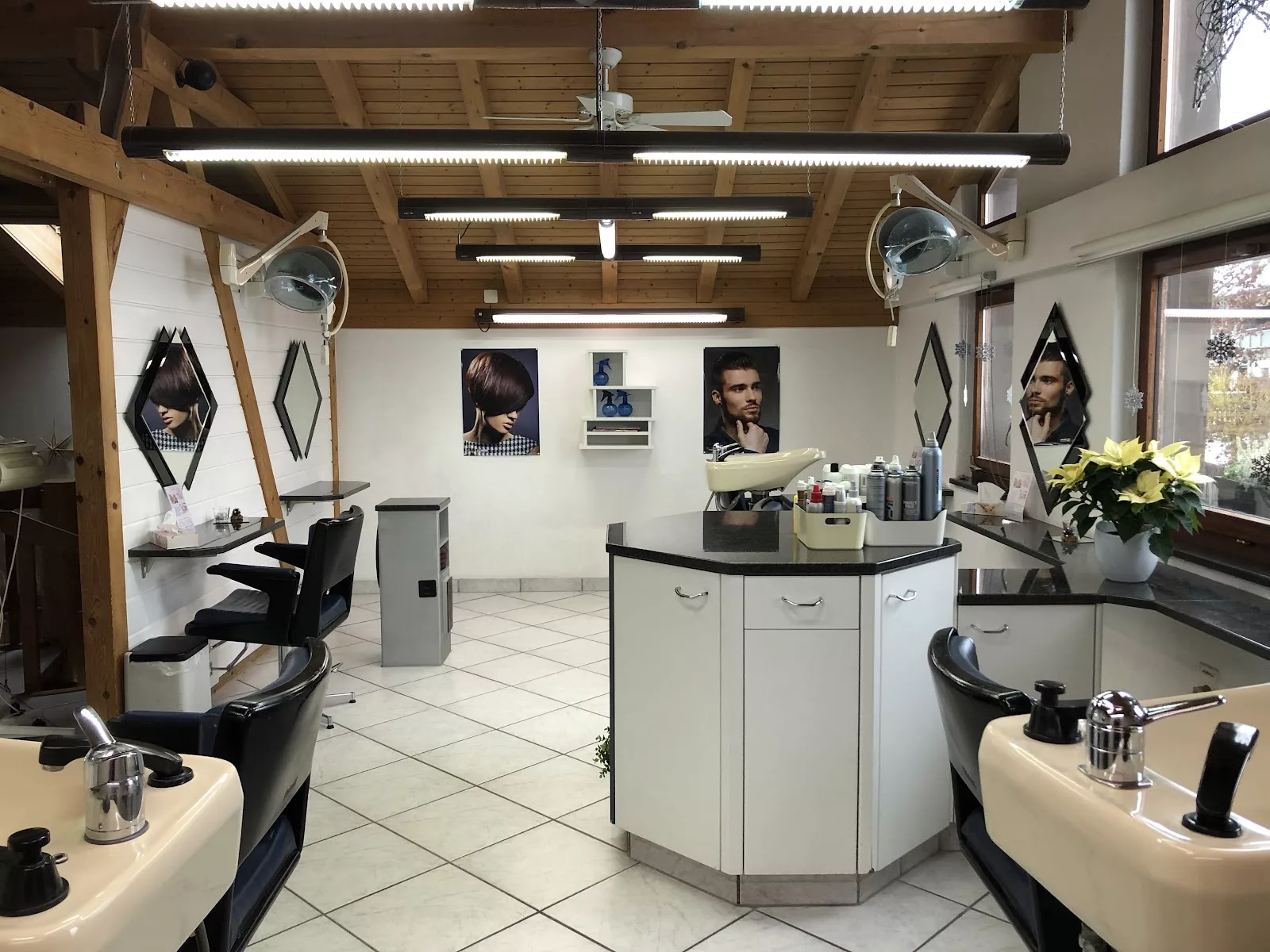 Coiffure und Kosmetik Müller