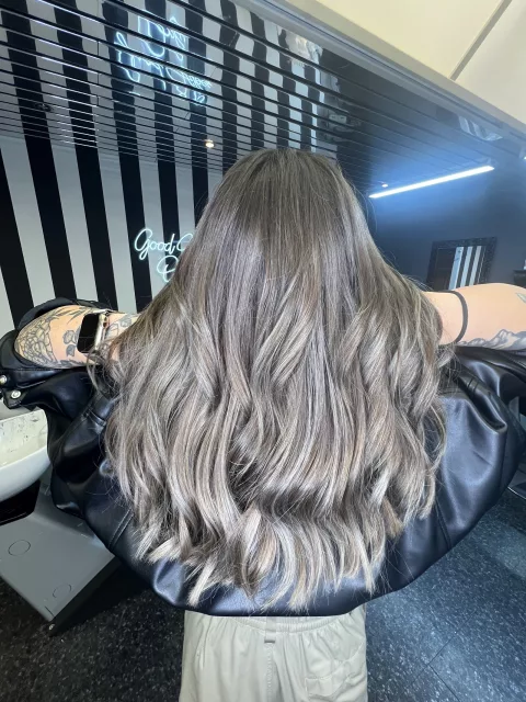 Hair Of Queen S