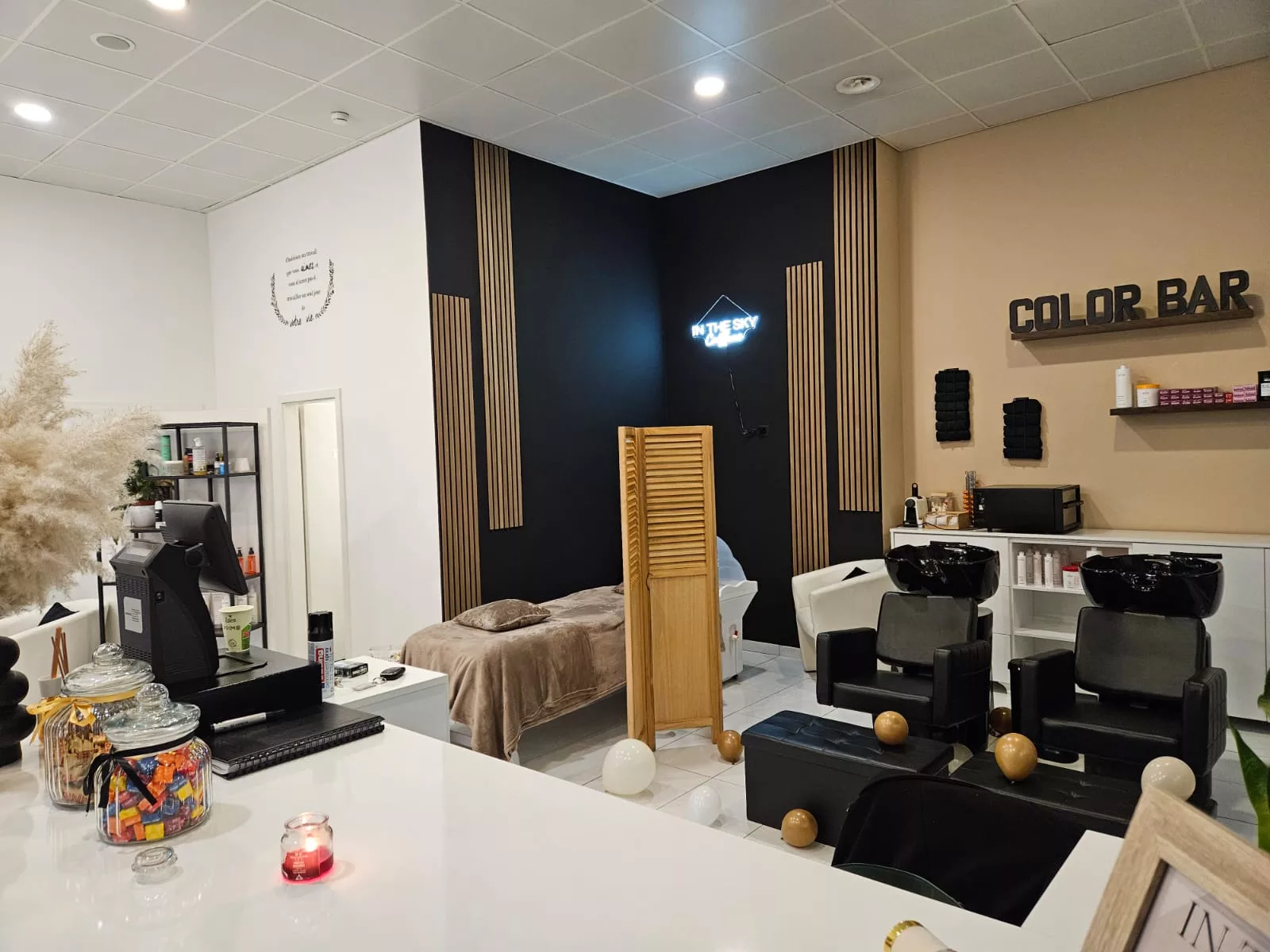 Salon de coiffure IN THE SKY