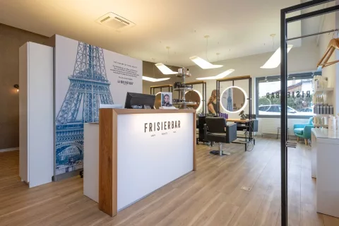 FrisierBar GmbH