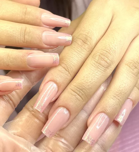 Lashes & Nails Brazilian