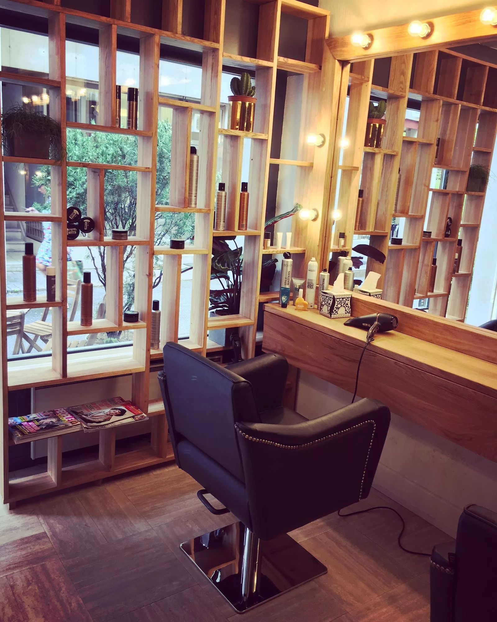 Db Hair Sarl