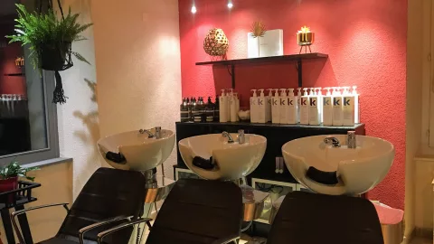 Magic Coiffure & Head Spa