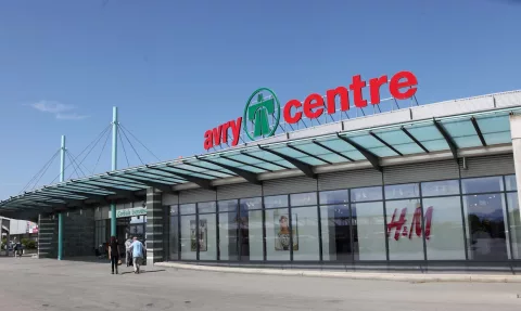 Avry Centre