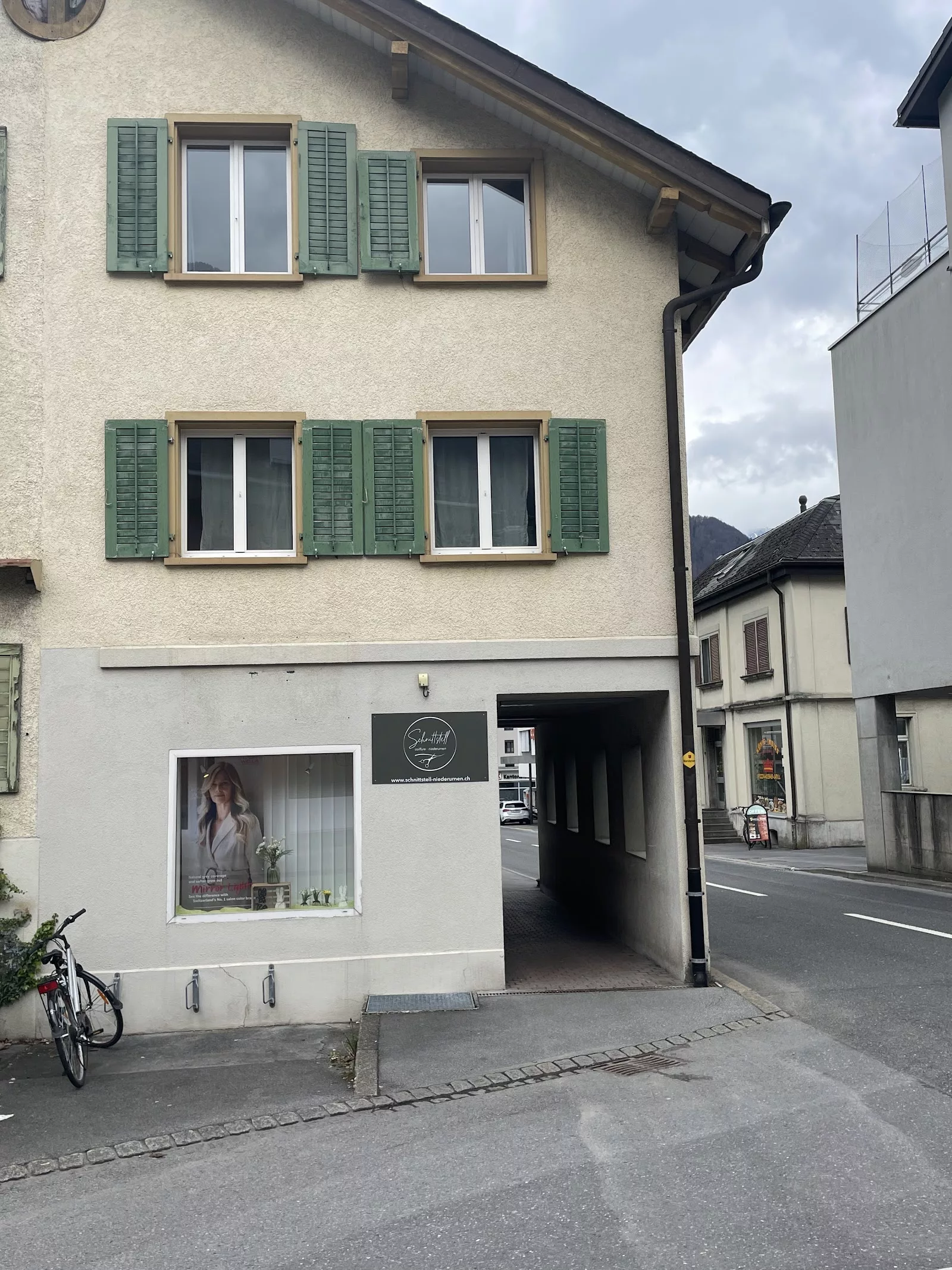 Schnittstell