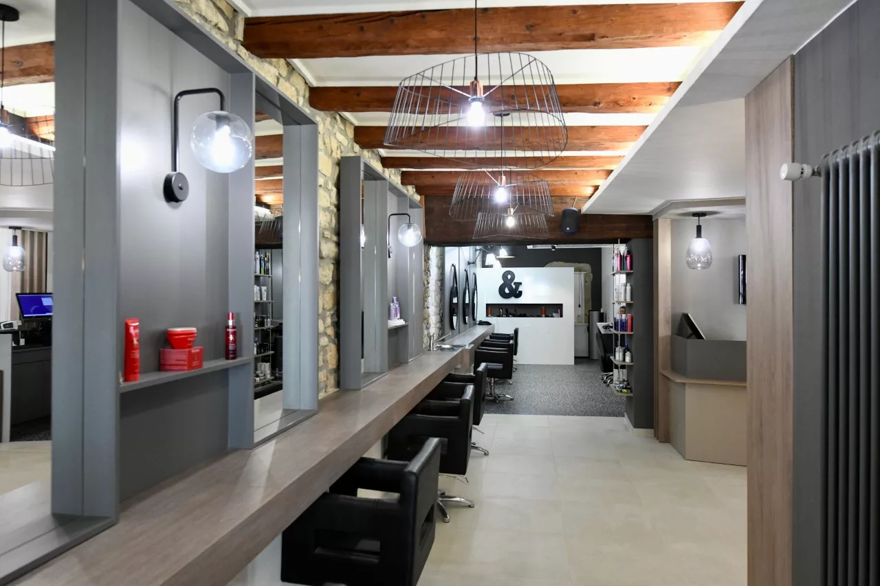 Atelier De Coiffure