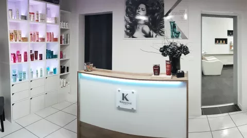Au Carré Noir