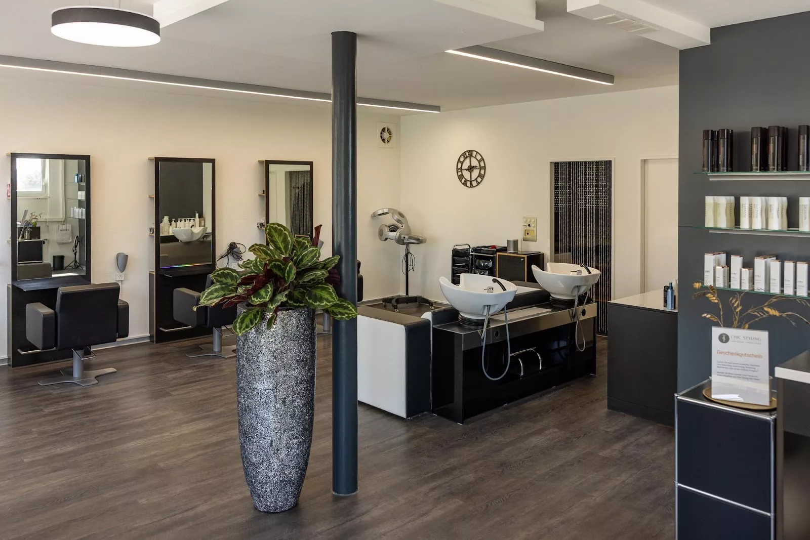 Chic Styling Hair Salon