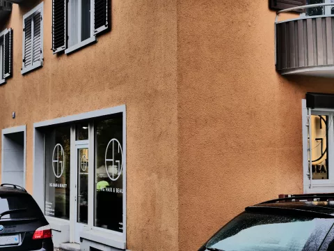 Hollywood Hair GmbH