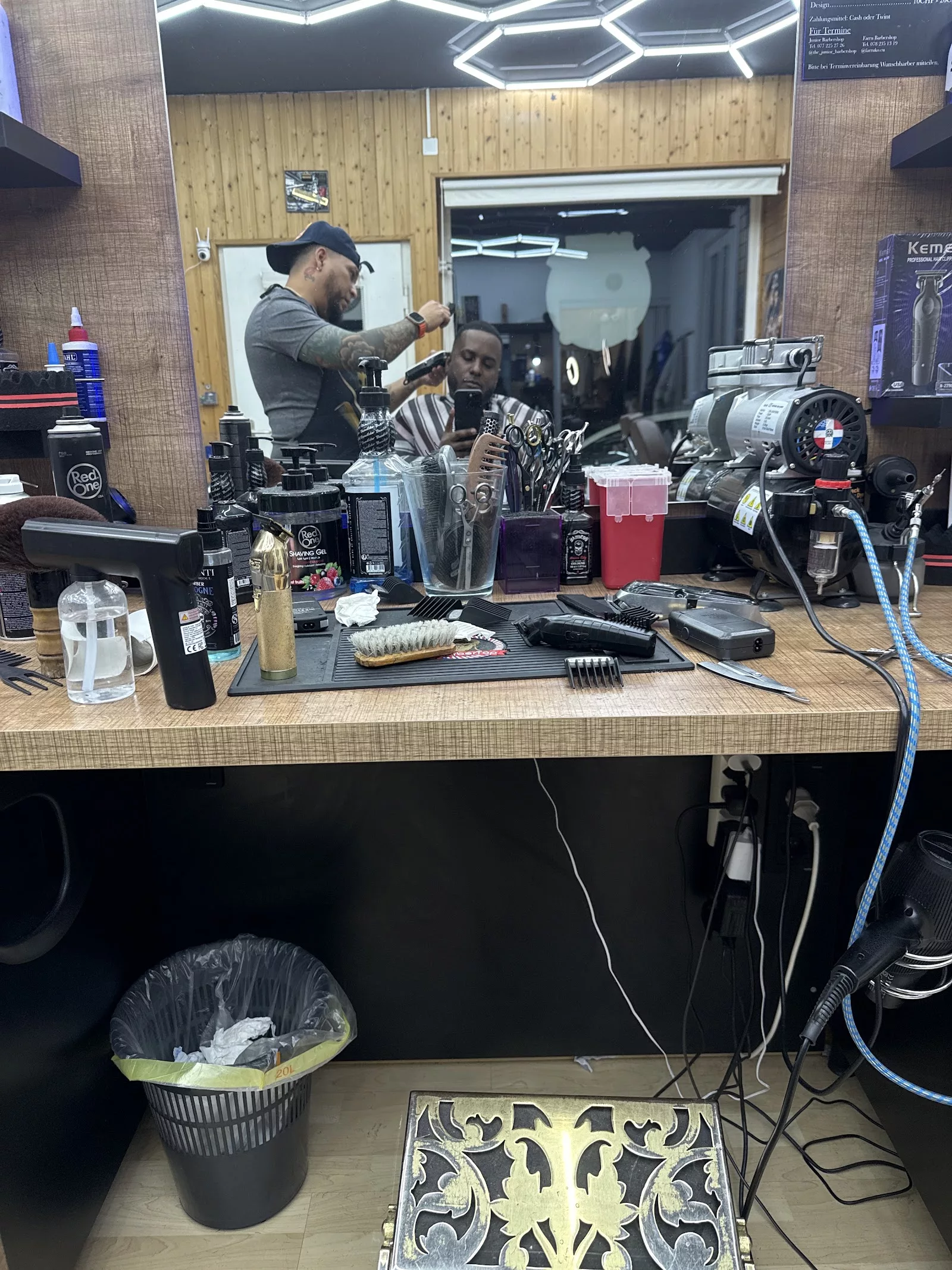 Junior the Barber at Coiffeure Bavel's Hairstyles