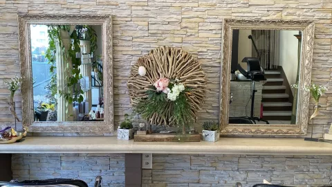 California Hair-Studio