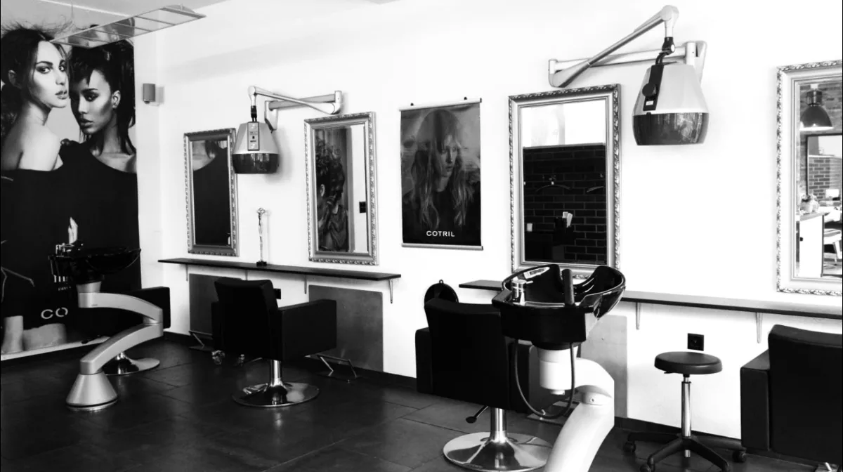 Salon Hektor