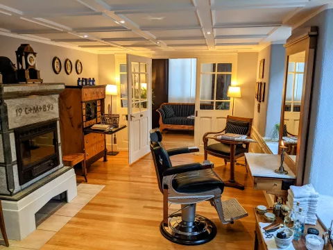 FRISEUR u. BARBIER Schälin GmbH