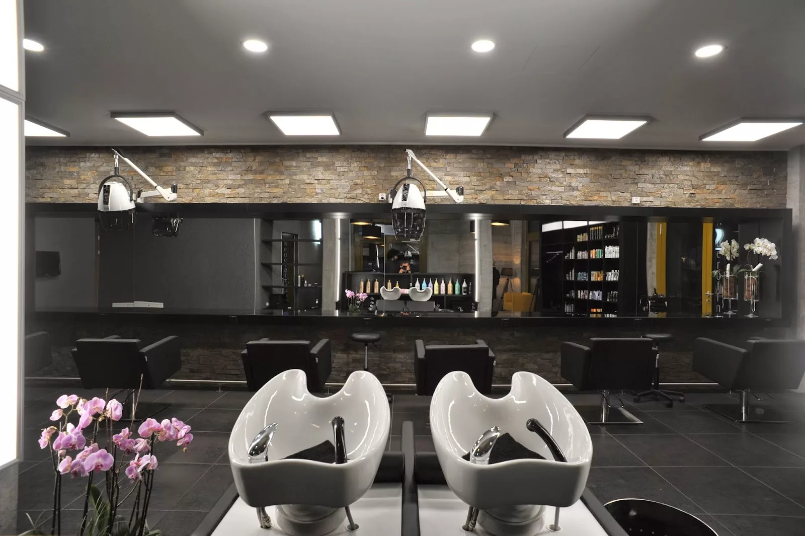 M2 Hairstylist