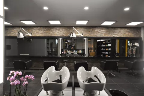 M2 Hairstylist