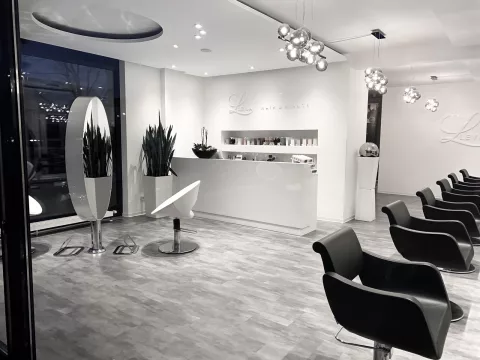 LEYLA HAIR & COSMETIC GmbH
