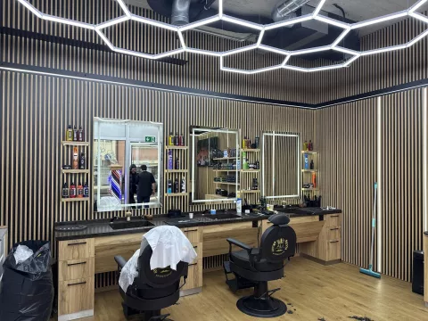 A&M Barbershop Marcos