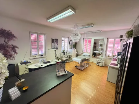 Maric Beauty Salon