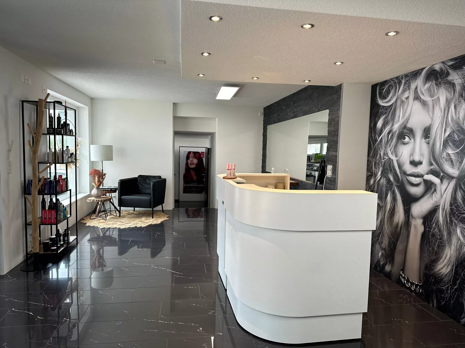 Wave Hairdesign Milena Bannas