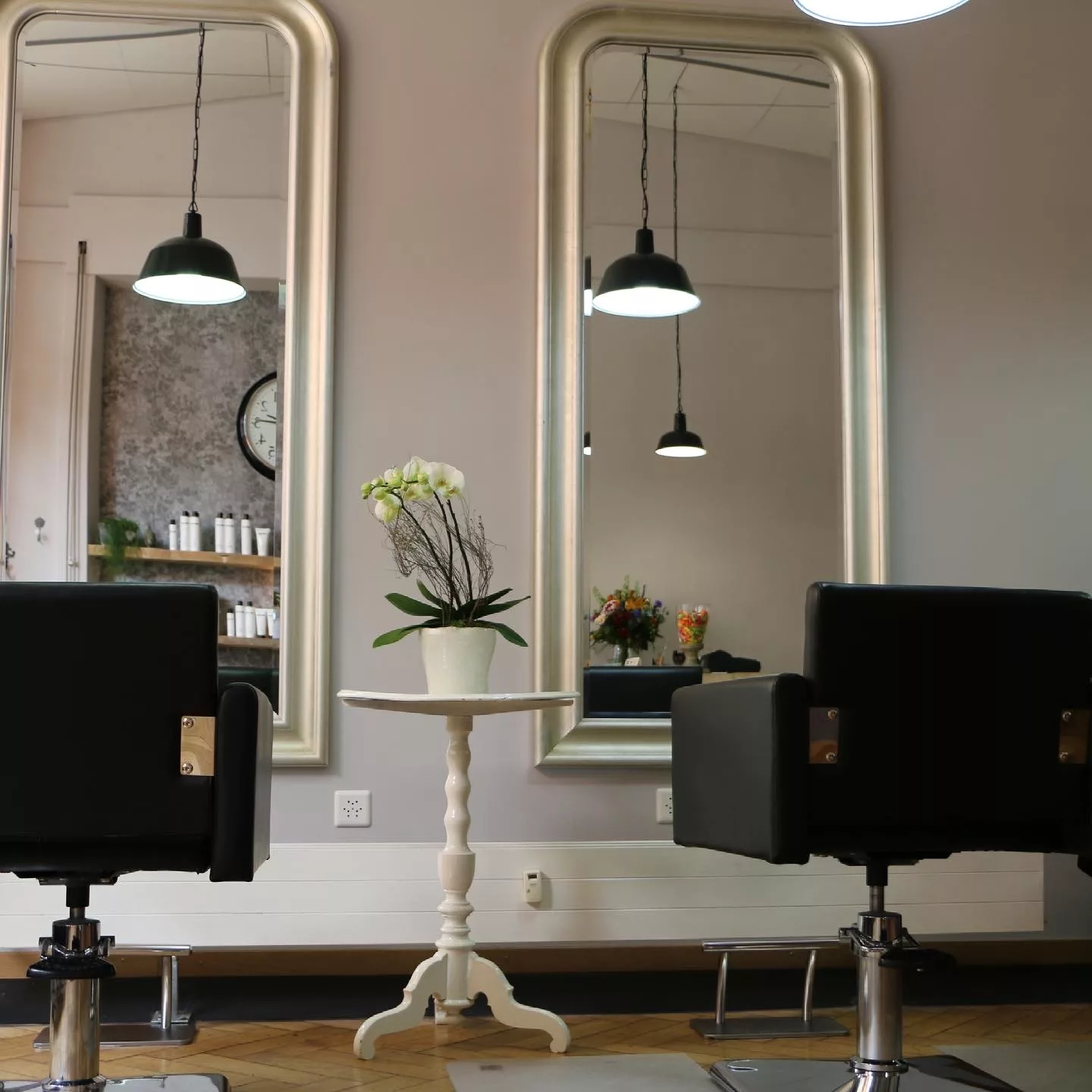 Flamingo Hair-Shop