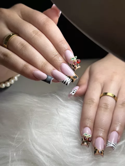 Adina Aesthetics